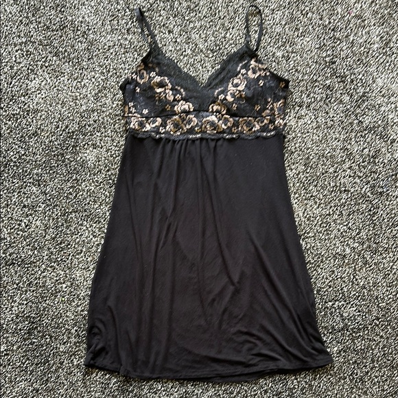 Tahari Other - Tahari Black Slip Dress M – Floral Lace Lingerie Chemise Nightie Sleepwear